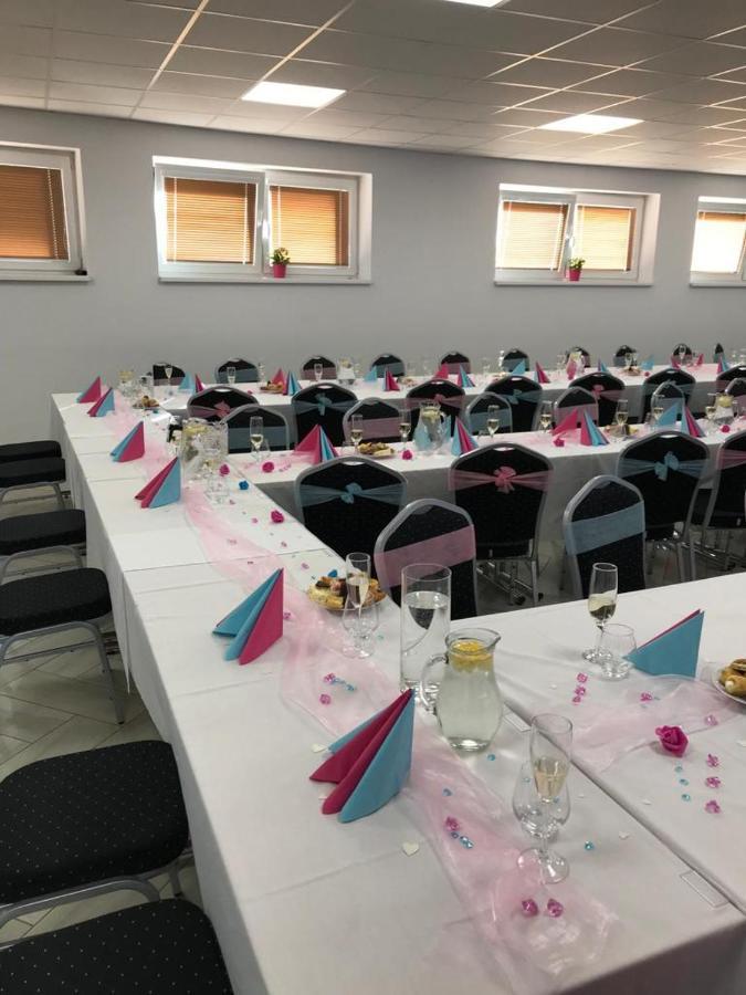 Hotel Rabbit Trhovy Stepanov Εξωτερικό φωτογραφία