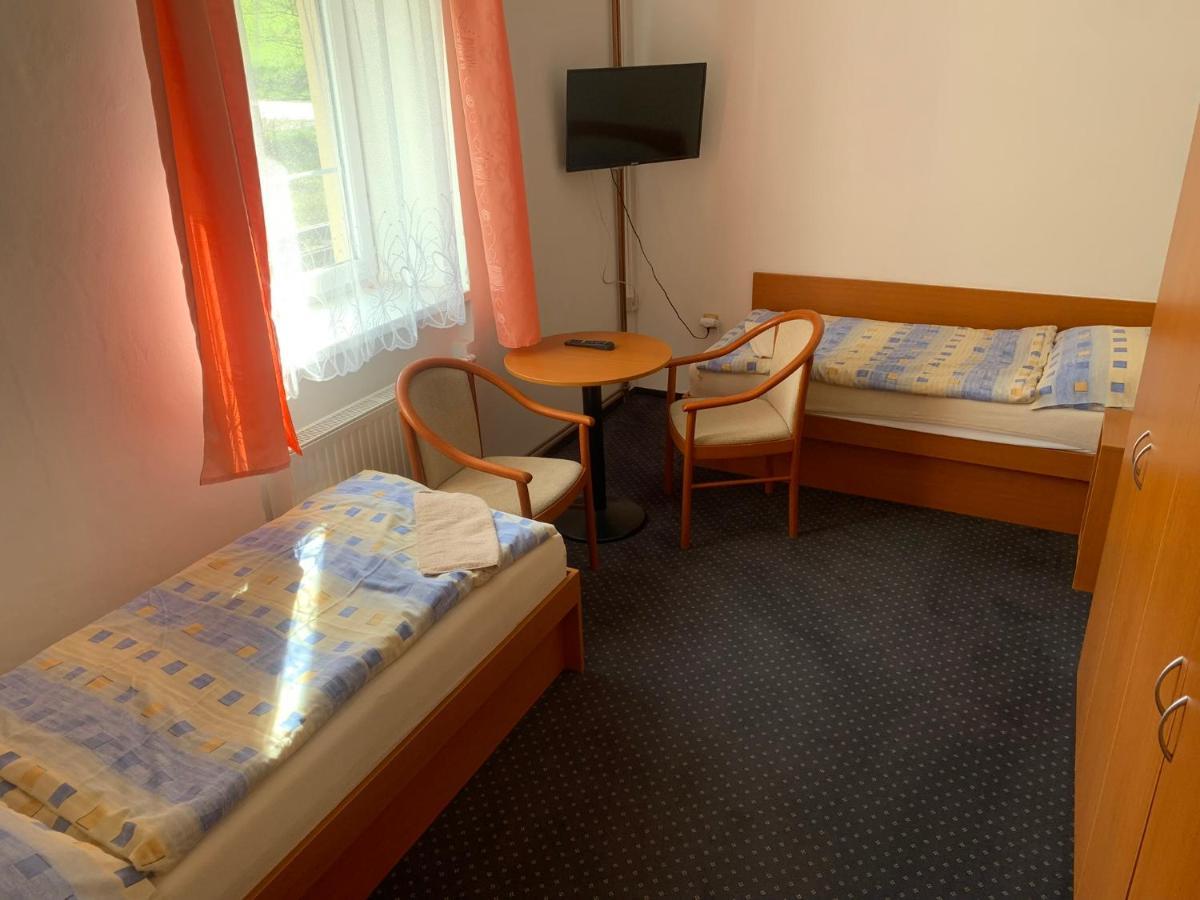 Hotel Rabbit Trhovy Stepanov Εξωτερικό φωτογραφία