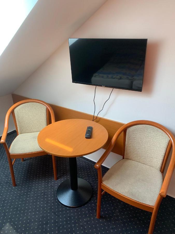 Hotel Rabbit Trhovy Stepanov Εξωτερικό φωτογραφία